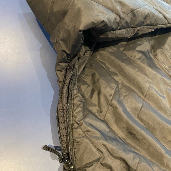 Ripzone Bomber Jacket.  Black. Large - Picture 5 of 5